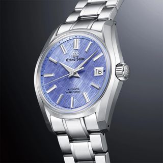 Affordable high clearance beat watch