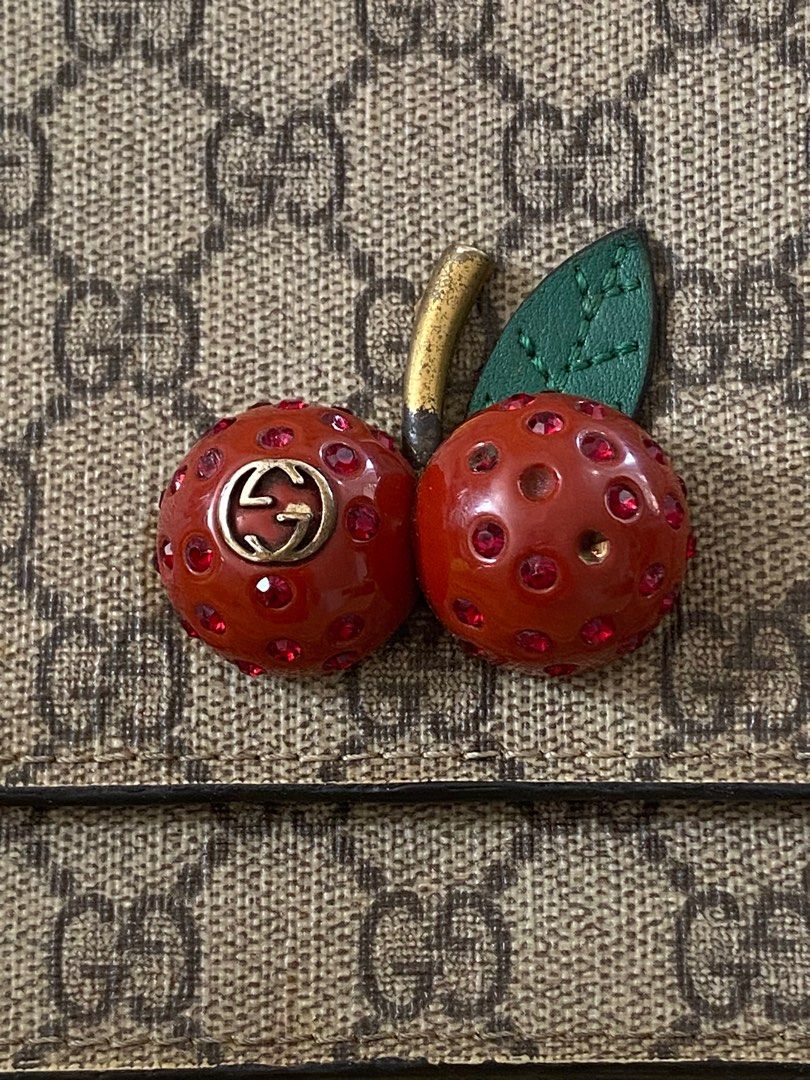 Gucci cherry woc shop