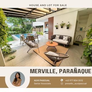 House with Swimming Pool in Merville Parañaque