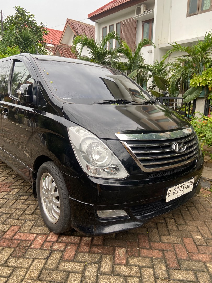 HYUNDAI H1, Mobil & Motor, Mobil untuk Dijual di Carousell