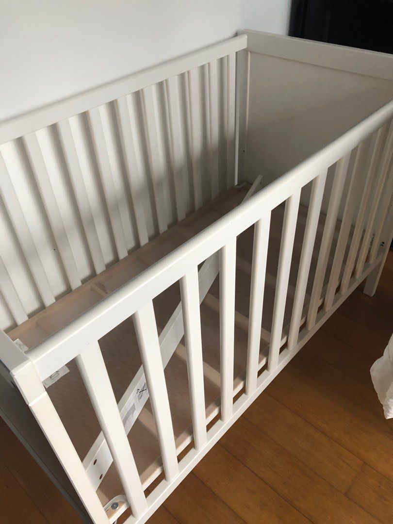 Ikea clearance portable crib