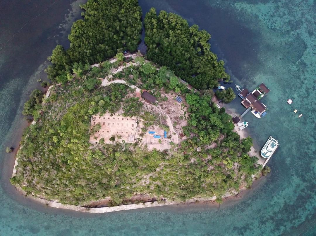 ISLAND FOR SALE CORON PALAWAN, Property, For Sale, Lot on Carousell