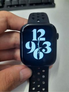iWatch Series 8 40mm, Black Silicone
