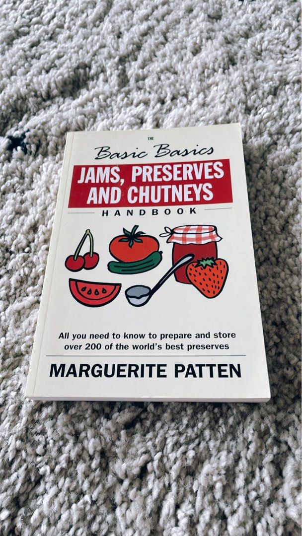 Jams preserves and chutney handbook Marguerite Patten, Hobbies & Toys
