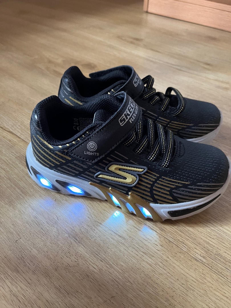 Kids Skechers light up sport shoes sneakers Babies Kids Babies