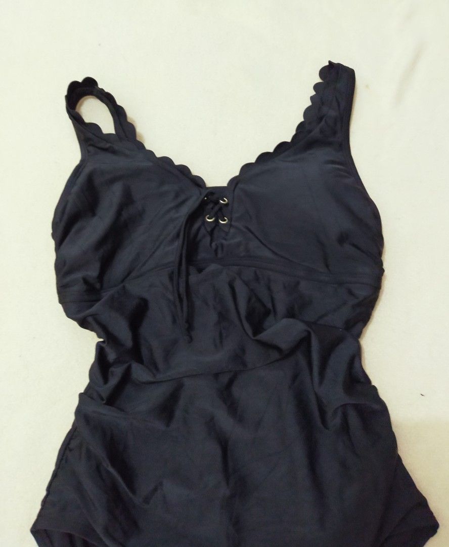 (L) KONA SOL TUMMY CONTROL GROMMET ONE PIECE SWIMSUIT, Women's Fashion