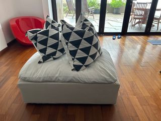 (Category: ) located in . Submitted by lydiatanch (Listing ID 1278753841, Image 1). Description: .