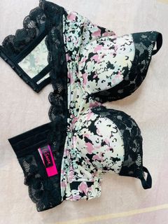 (Category: ) located in . Submitted by preloved4u99 (Listing ID 1278852577, Image 1). Description: .