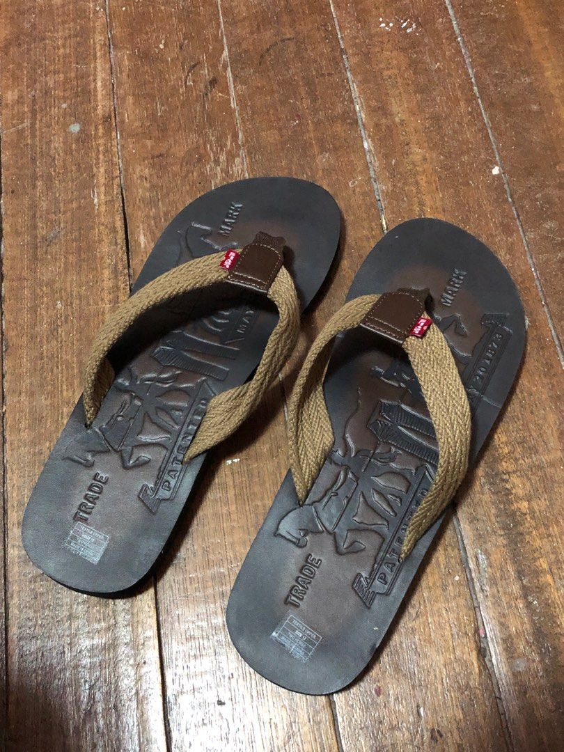 Levis mens sales flip flops