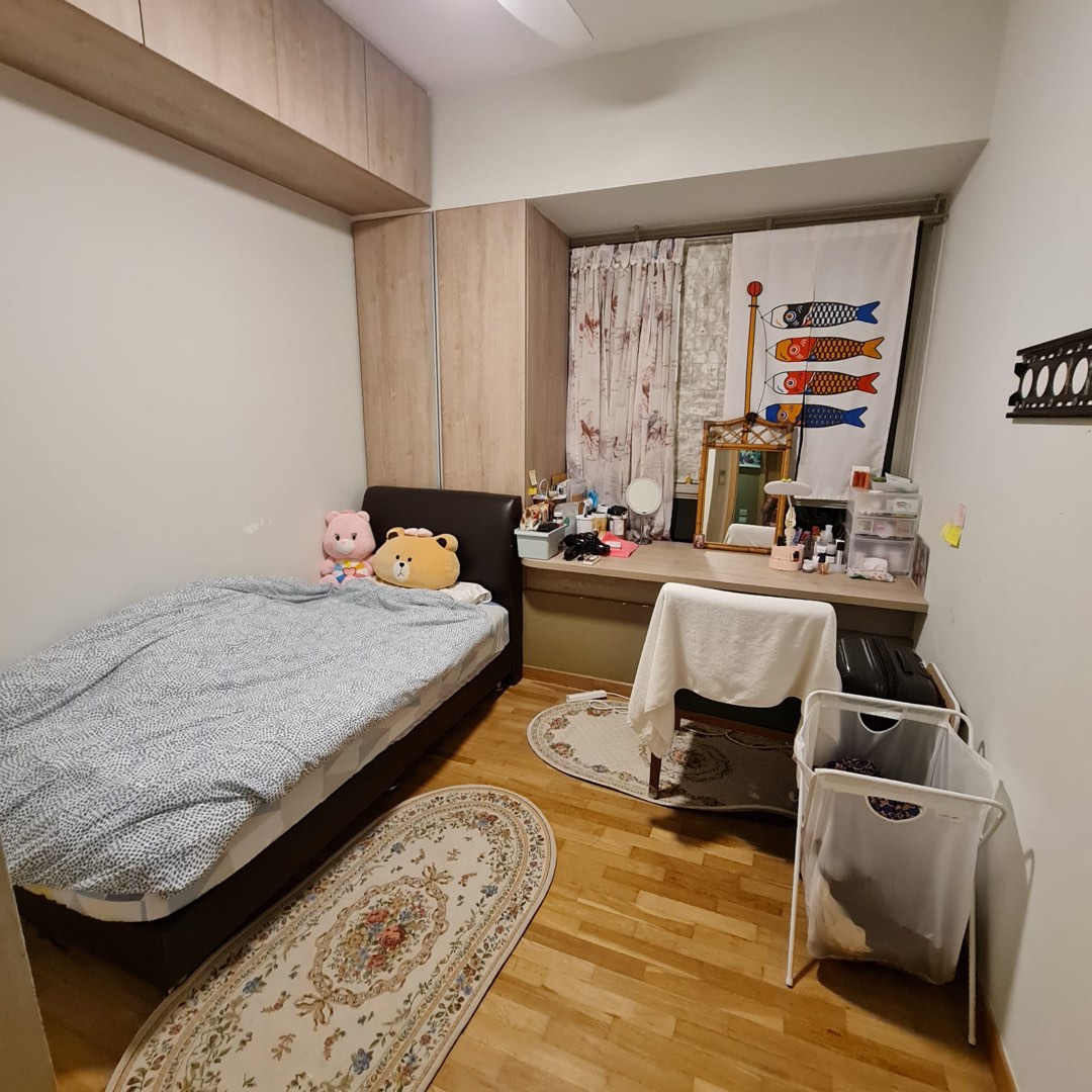 (Category: ) located in . Submitted by allabthem (Listing ID 1278717110, Image 1). Description: .