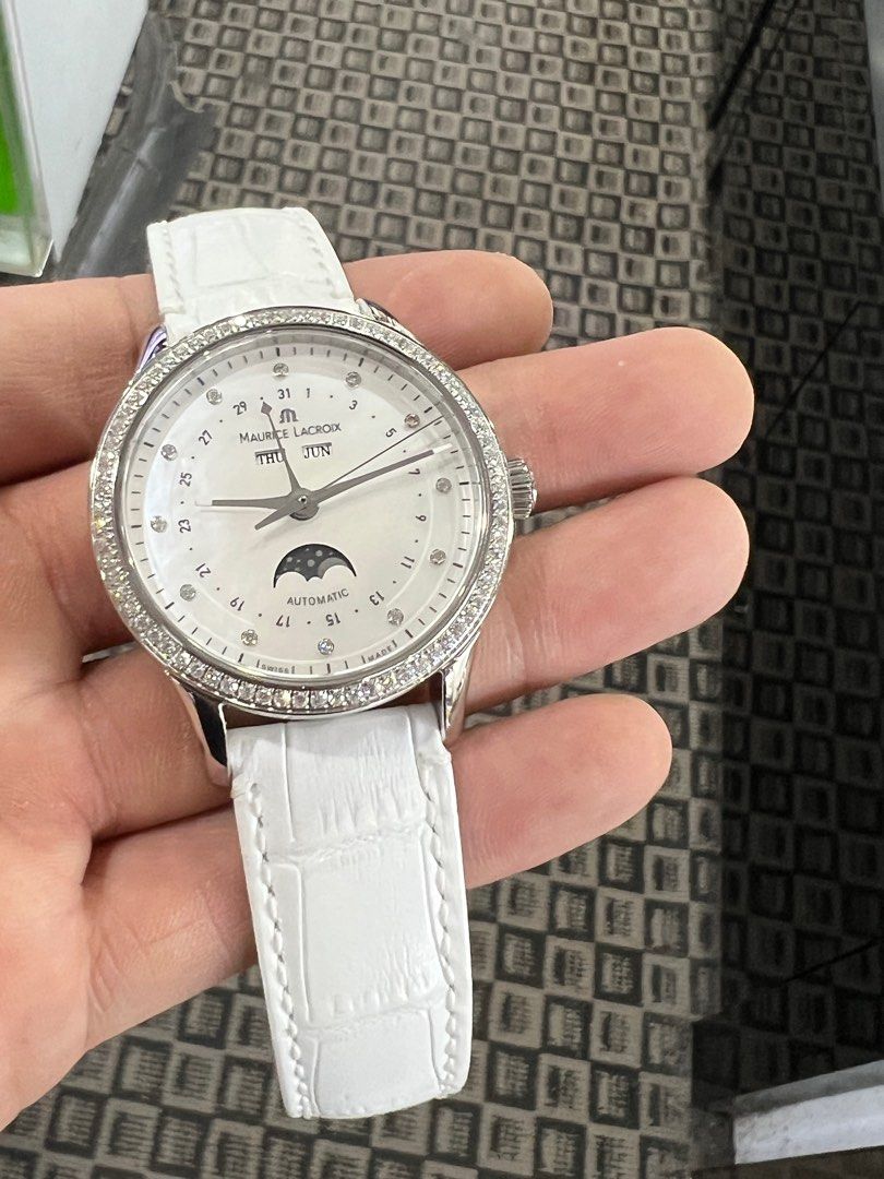 MAURICE LACROIX SWISS MADE LES CLASSIQUES PHASE DE LUNE AUTOMATIC DIAMOND MOONPHASE MC6057 Luxury Watches on Carousell
