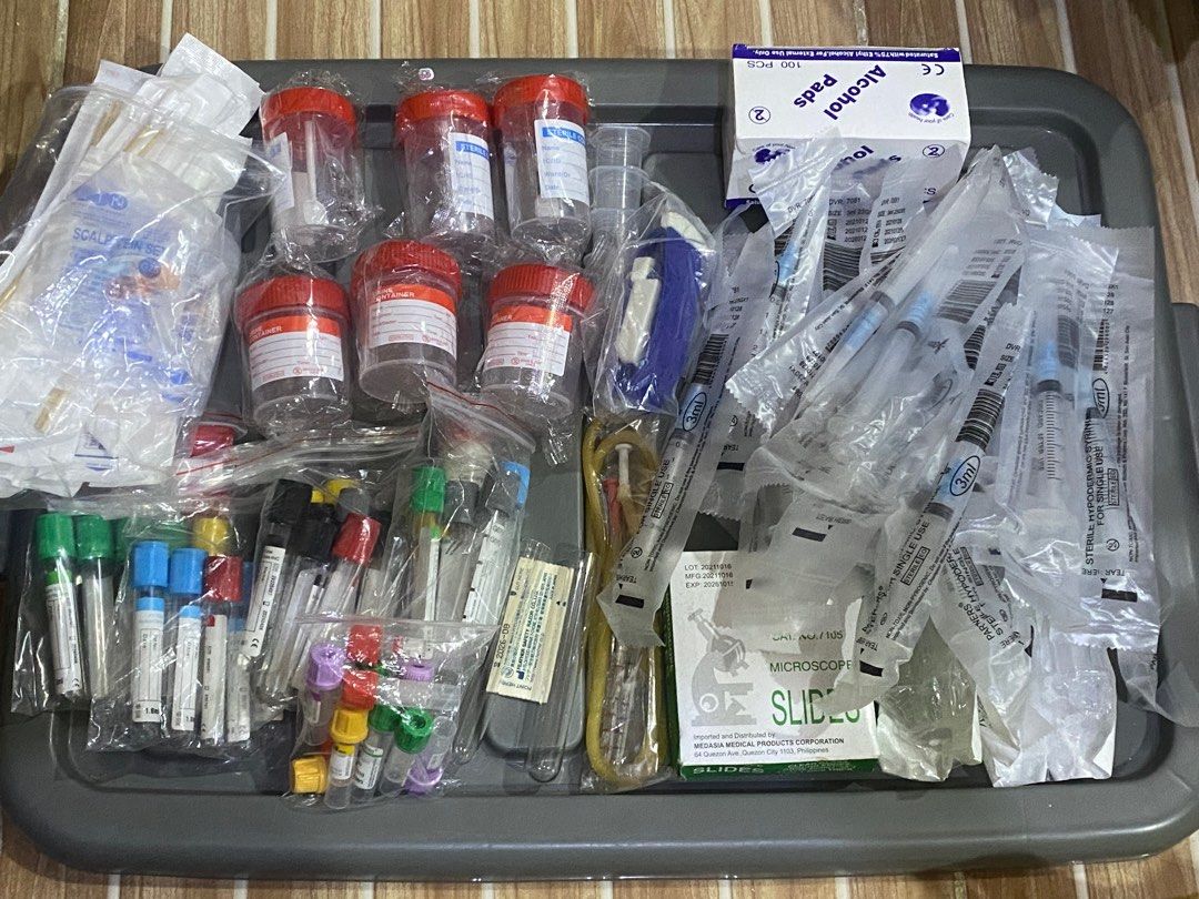 MEDTECH TACKLE BOX / PHLEBOTOMY KIT / MEDTECH SUPPLIES, Health