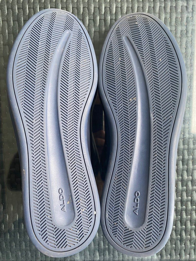 Men s Aldo Trainers Size 10.5 US Women s Fashion Footwear