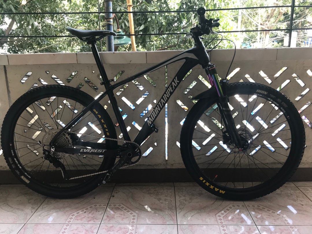 Mountain peak everest shop 27.5