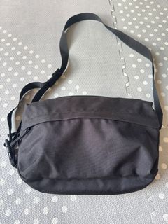 （分類：）位於 。 由 abbyoooy 提交（商品編號 1278764379，圖片 1）。簡介： 。