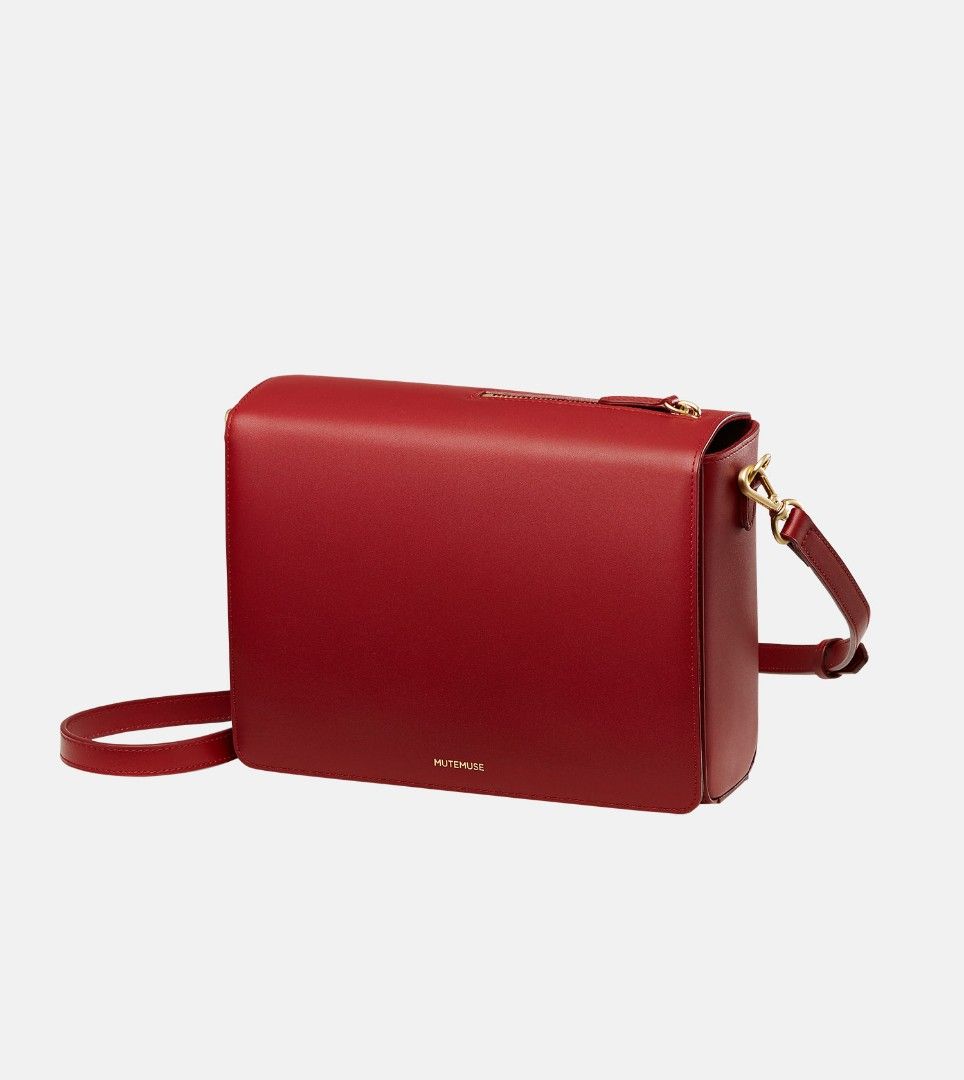 mutemuse amuse bag carmen red still life strap
