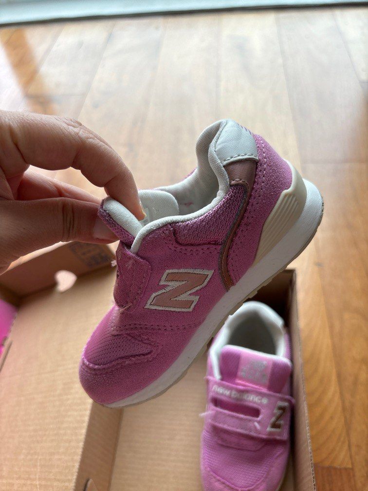 Newbalance discount kids shoes