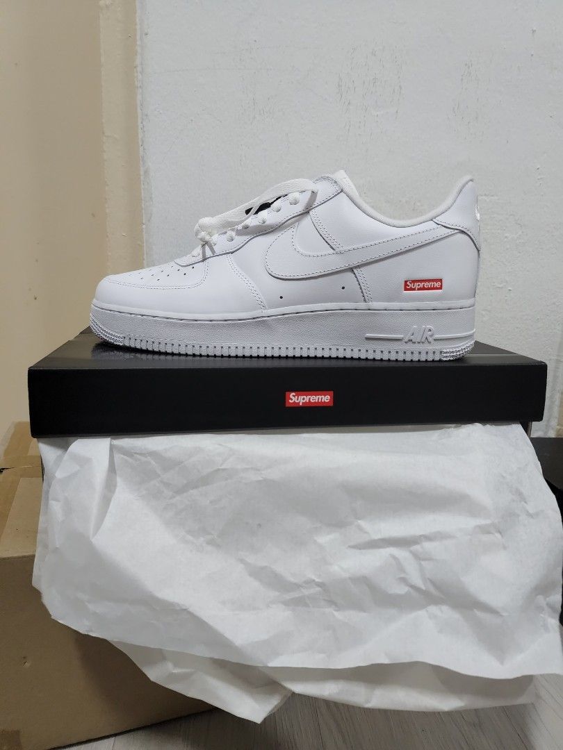https://www.carousell.sg/p/nike-air-force-1-supreme-1278697099/
