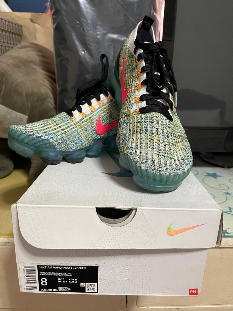 vapormax flynit white