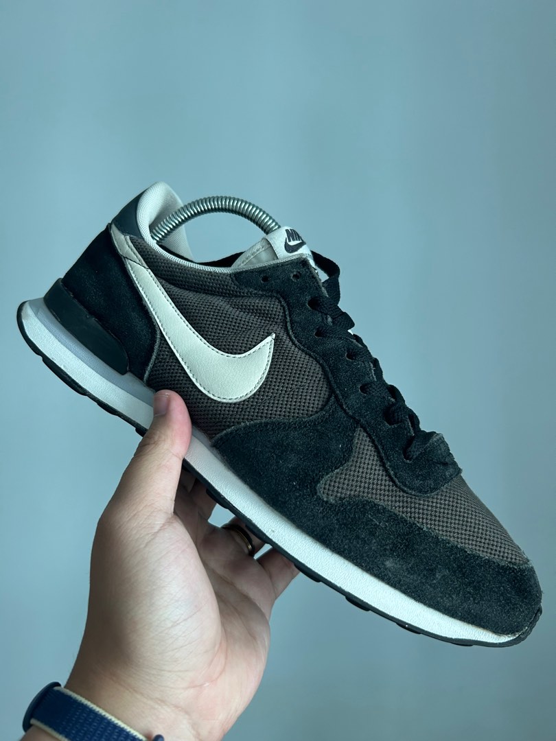 Nike internationalist on sale schwarz