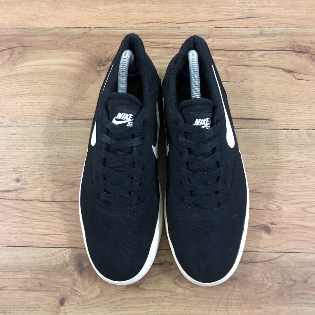 Nike sb check hotsell solarsoft canvas women's