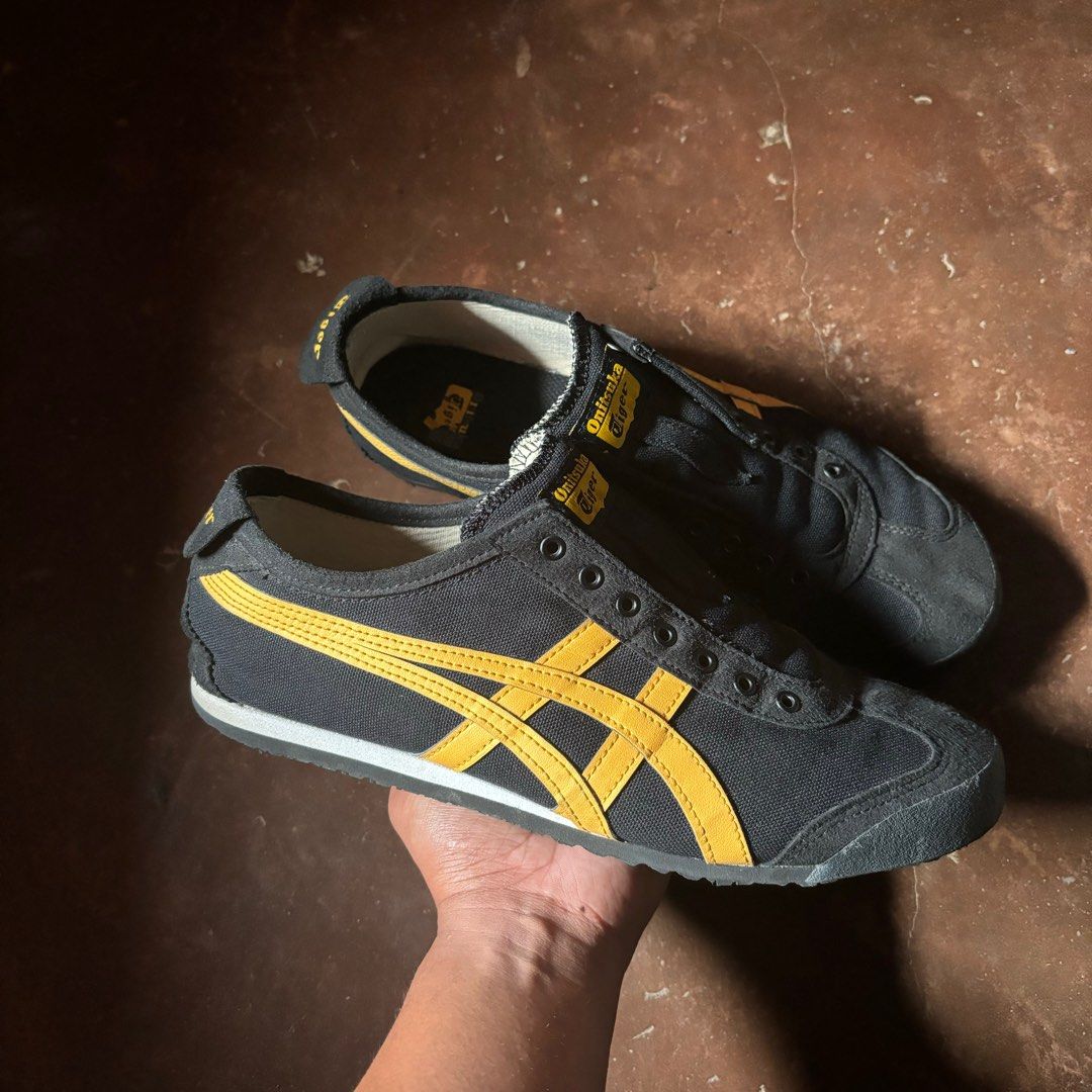 Onitsuka tiger mexico hotsell 66 black yellow