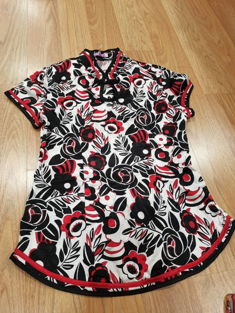 Chinese new year blouse shop