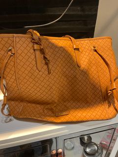 (Category: ) located in . Submitted by ms_dahlia (Listing ID 1278787659, Image 1). Description: .