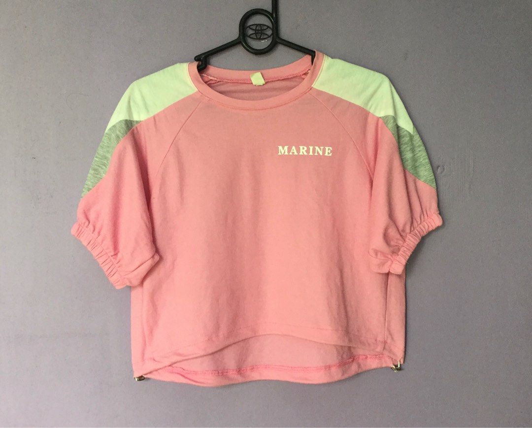 PINK CROPTOP|BLOUSE (Category: Blouses) located in Batangas. Submitted by helpme_declutter (Listing ID 1278750579, Image 1). Description: Bust 43cm Length 40cm No flaws .
