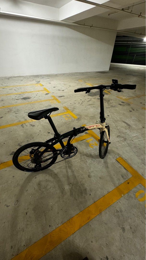 Urbano 5 folding clearance bike