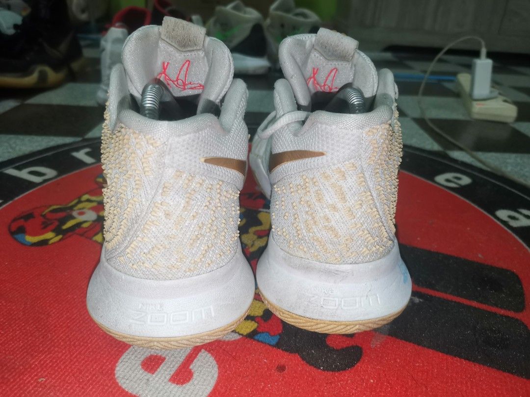 Toy story clearance kyrie