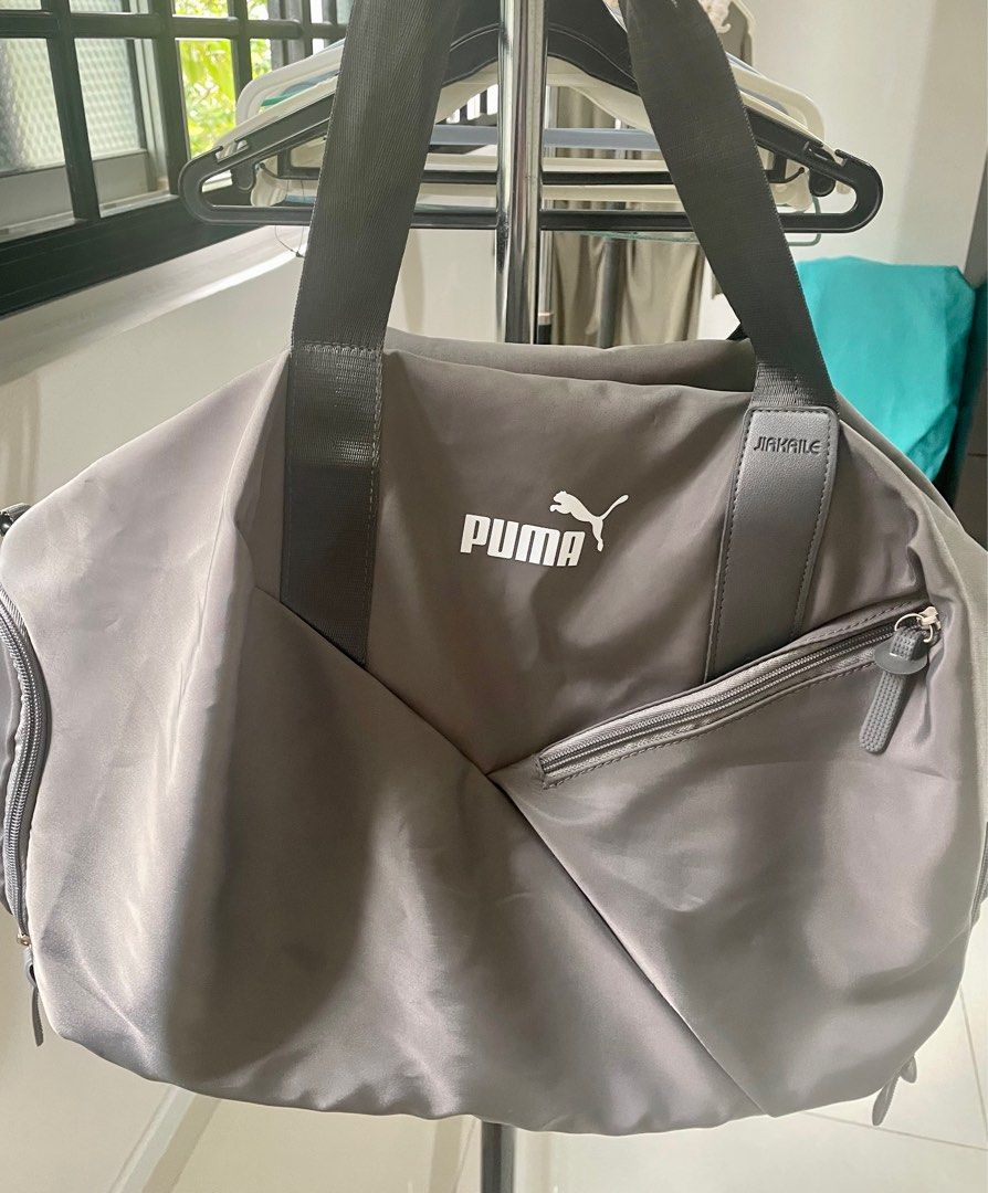 Puma gym hotsell bag women's