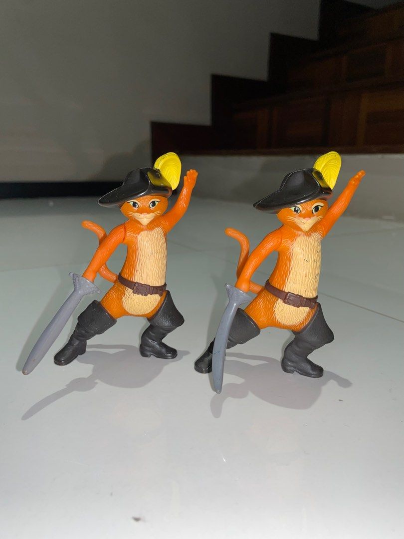 Puss in Boots McDonald’s Happy Meal (2011), Hobbies & Toys, Toys & Games on Carousell