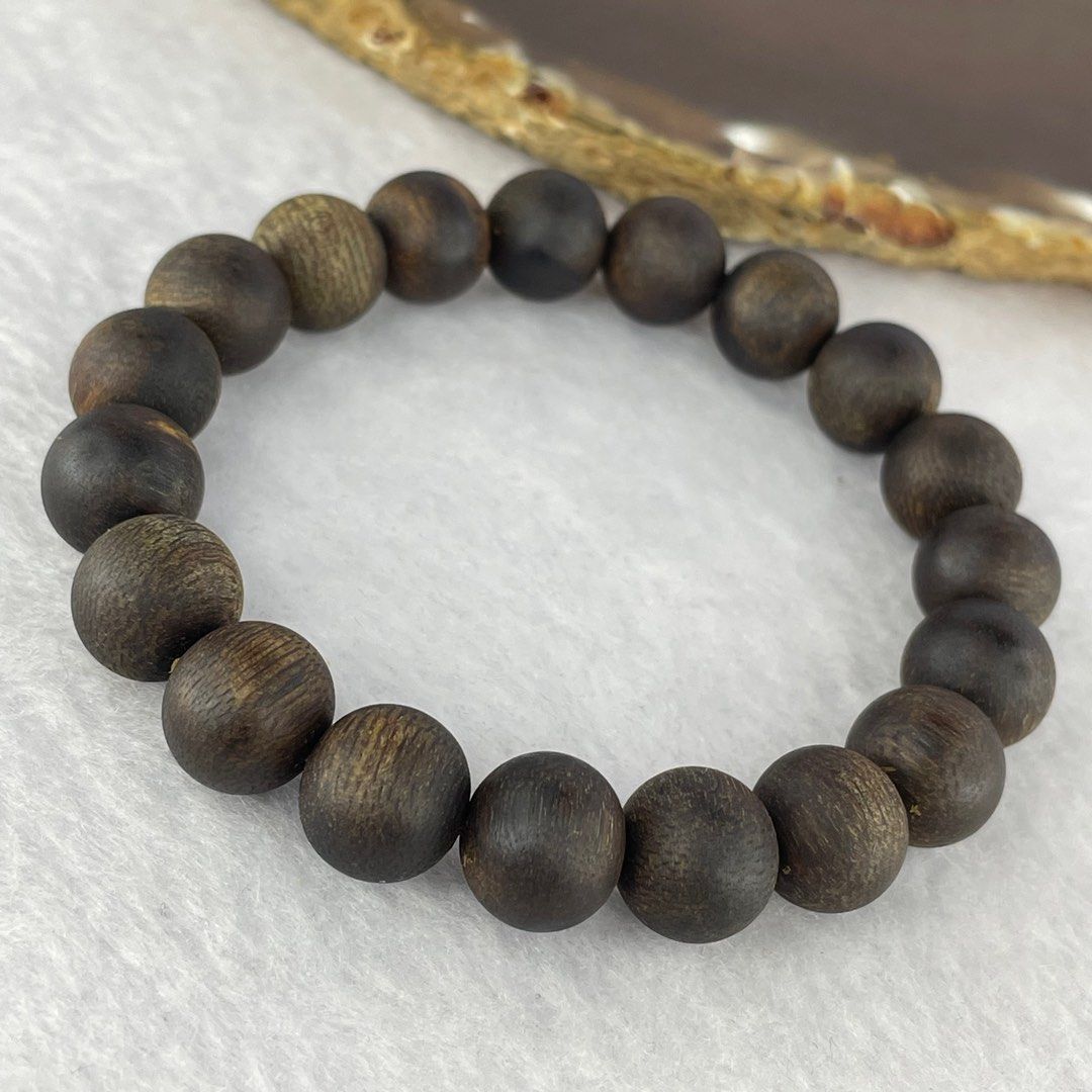 Rare Very Very High End Very Old Wild Vietnam Qi Nan Sinking Type
