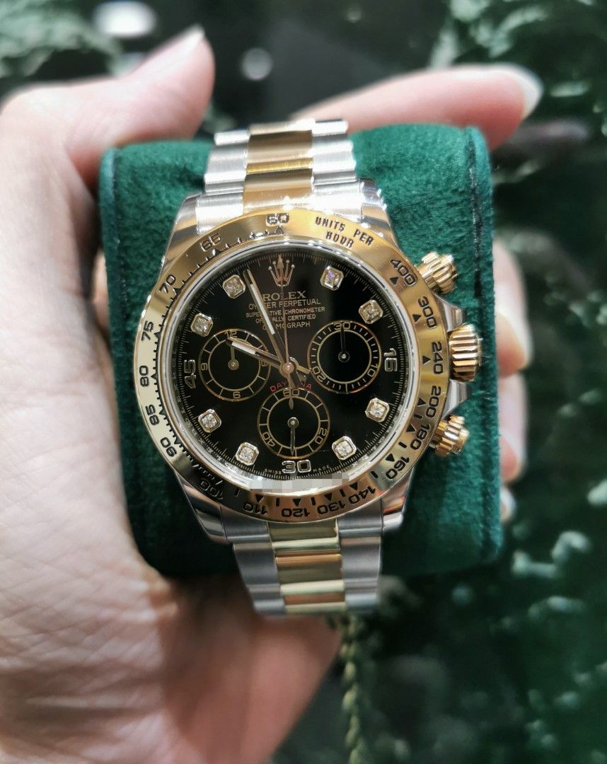 Gold black daytona sale