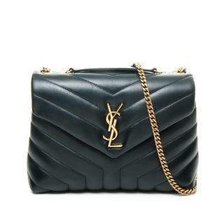 (Category: ) located in . Submitted by carousellluxury (Listing ID 1265881371, Image 1). Description: .