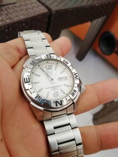 (Kategori: ) berada di . Dikirim oleh baimwatchmaker (ID iklan 1278606062, Gambar 1). Deskripsi: .