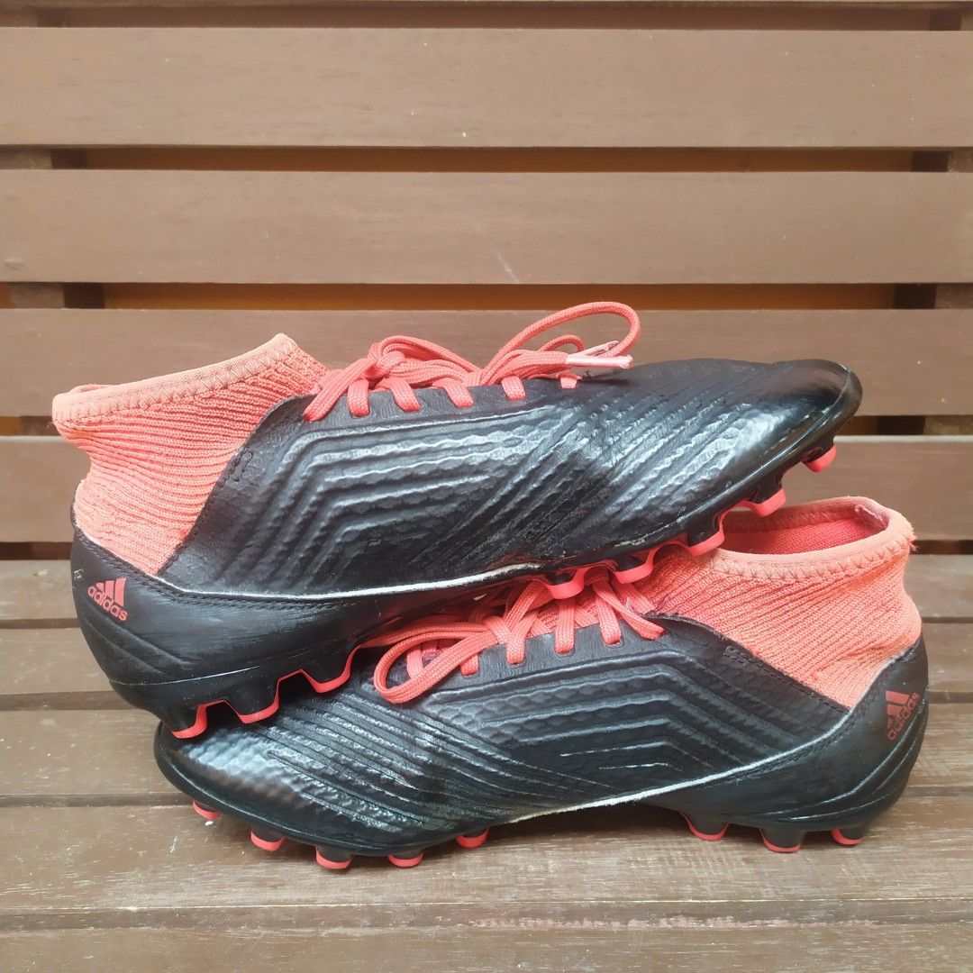 Sepatu Bola Original 39 Adidas Predator 18.3 AG Black Red Adidas Team Mode Pack