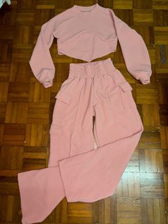 (Category: ) located in . Submitted by preloved_feb (Listing ID 1278822600, Image 1). Description: .