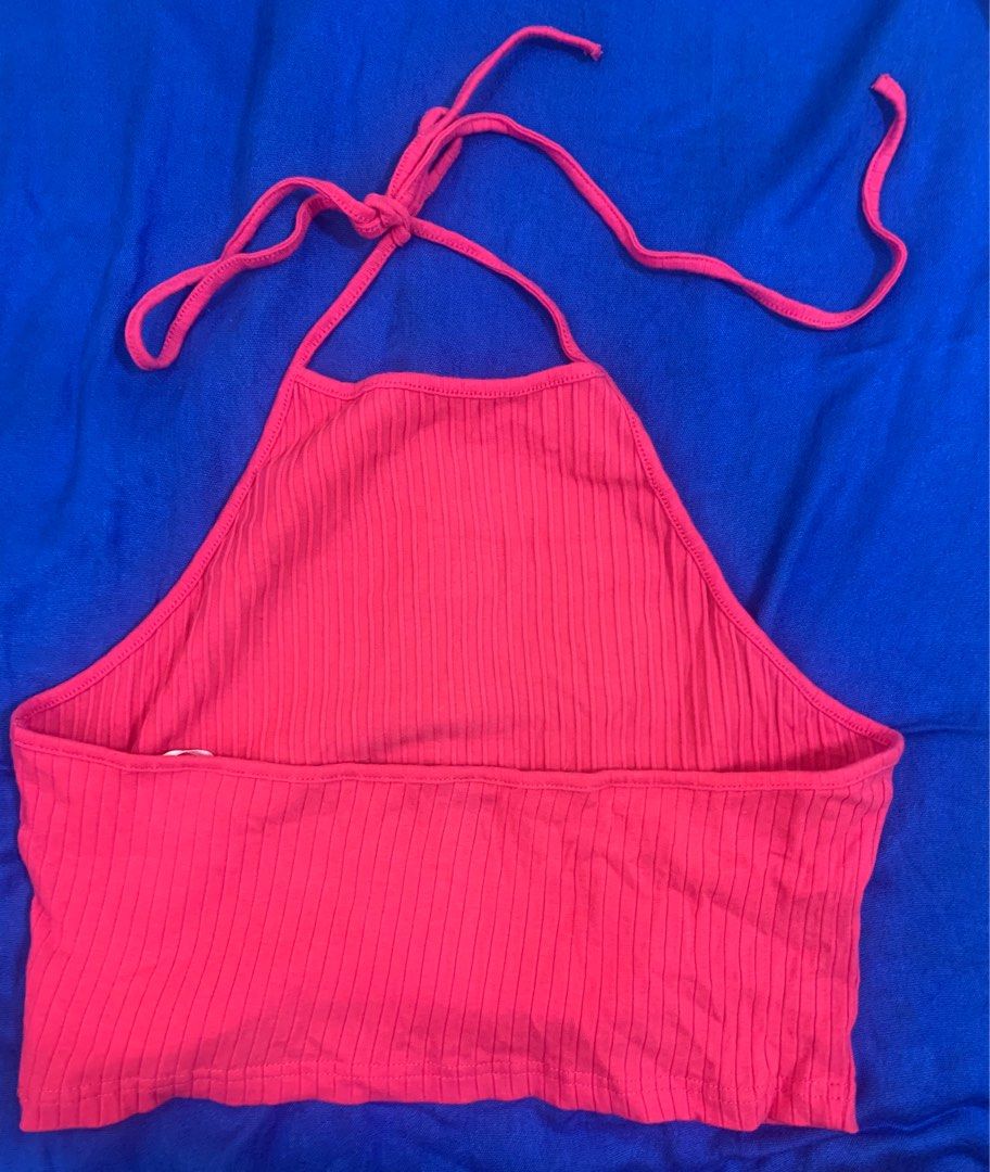 Shein Pink Halter Crop Top (Category: Sleeveless) located in Quezon City. Submitted by TheGoodFind (Listing ID 1278747687, Image 2). Description: - never been worn - color: barbie pink / hot pink - can send dimensions if needed - size large but can fit medium also .