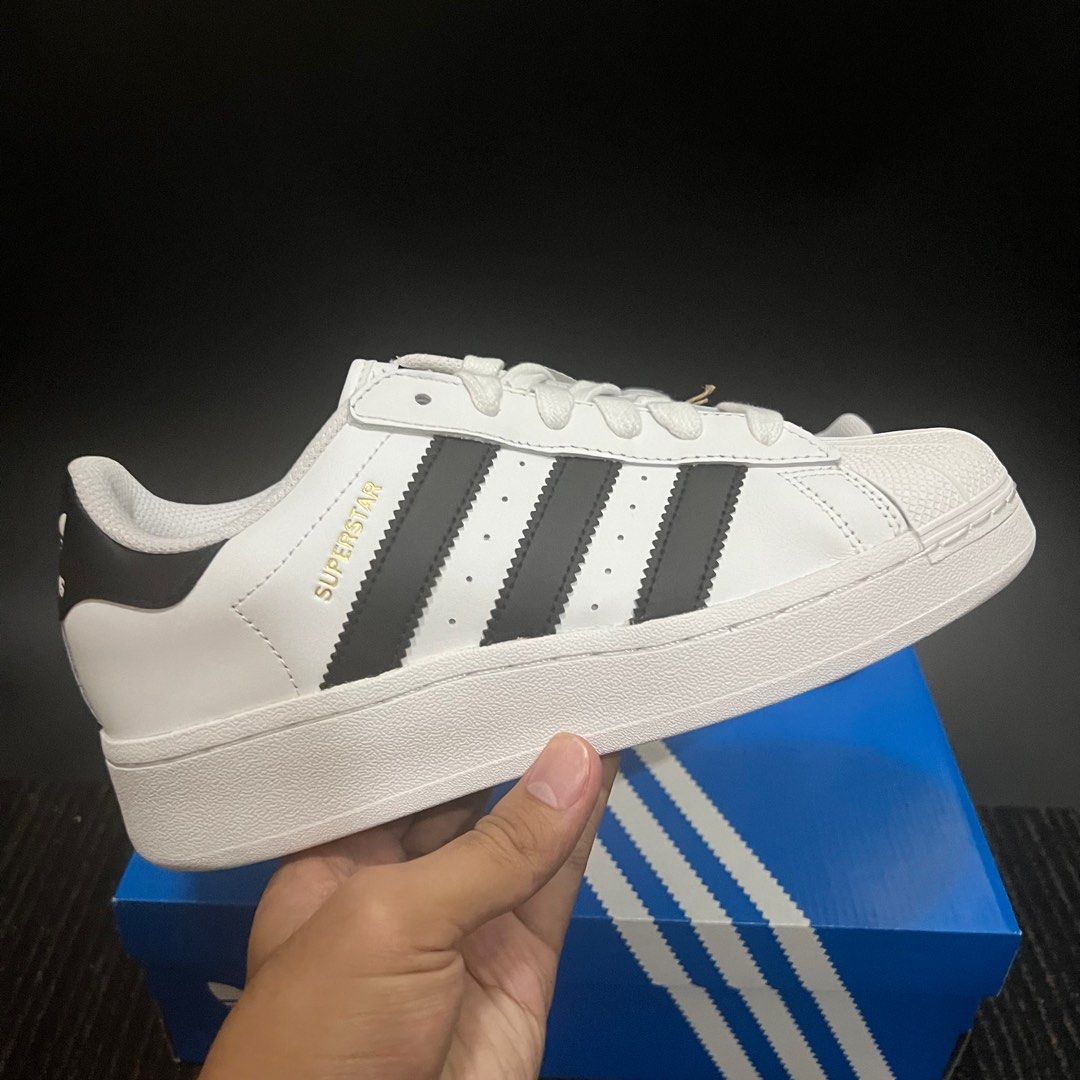 Size 7.5 US Women s Adidas Superstar XLG J White Black