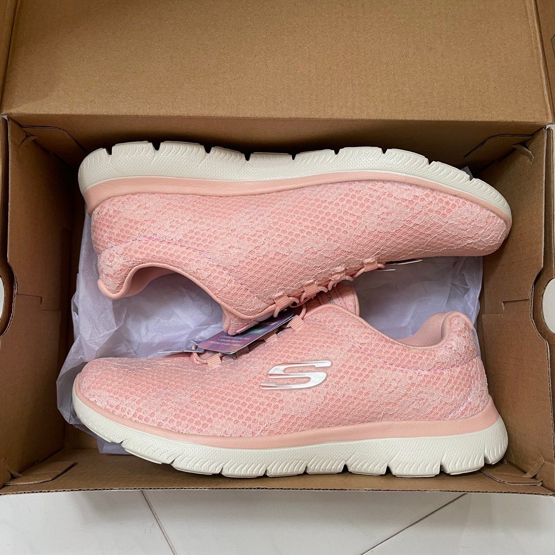 Skechers floret deals