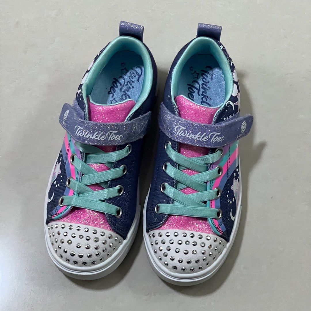 New shop skechers 219