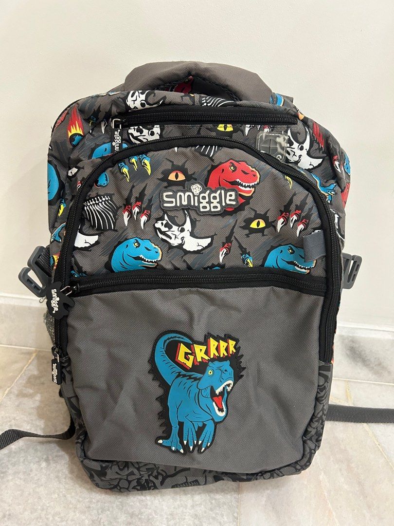 Dinosaur on sale backpack smiggle