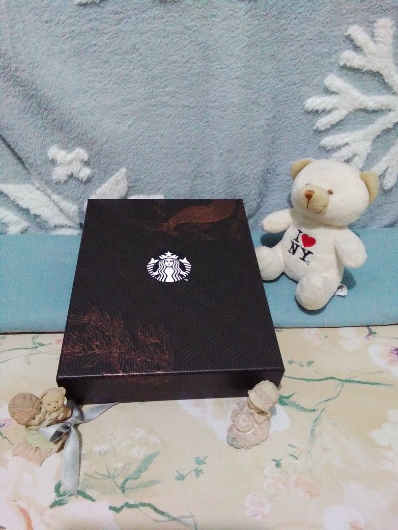 Starbucks 2024 Planner with free black binder, Hobbies & Toys