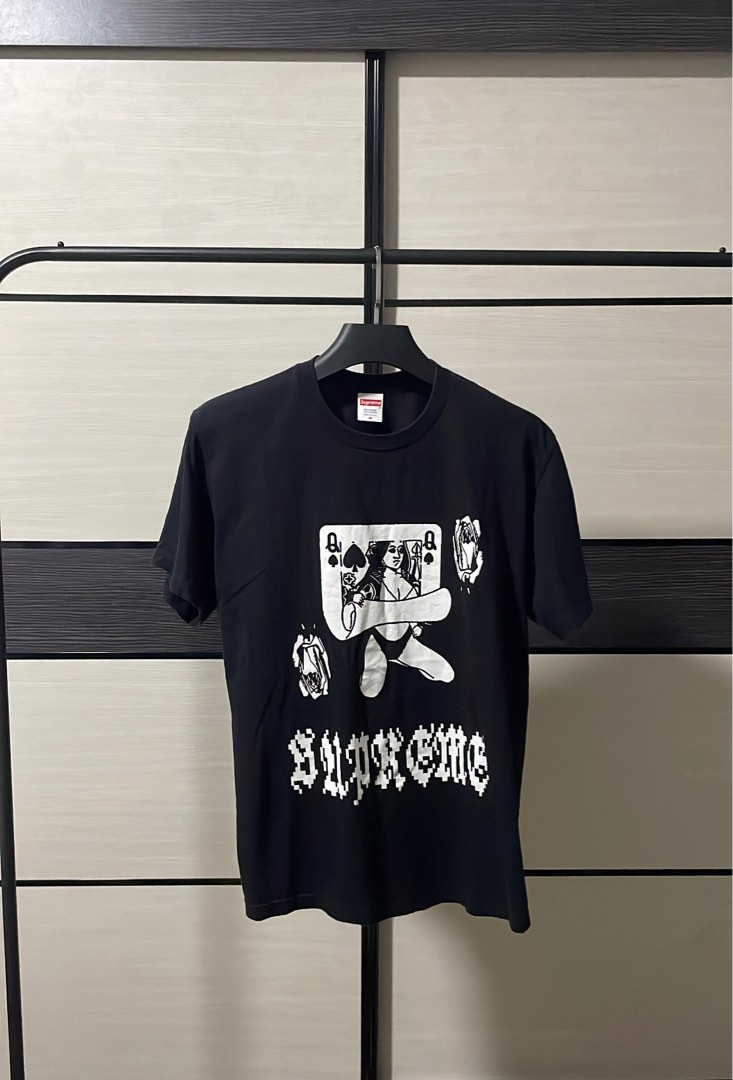 Supreme queen new arrivals tee