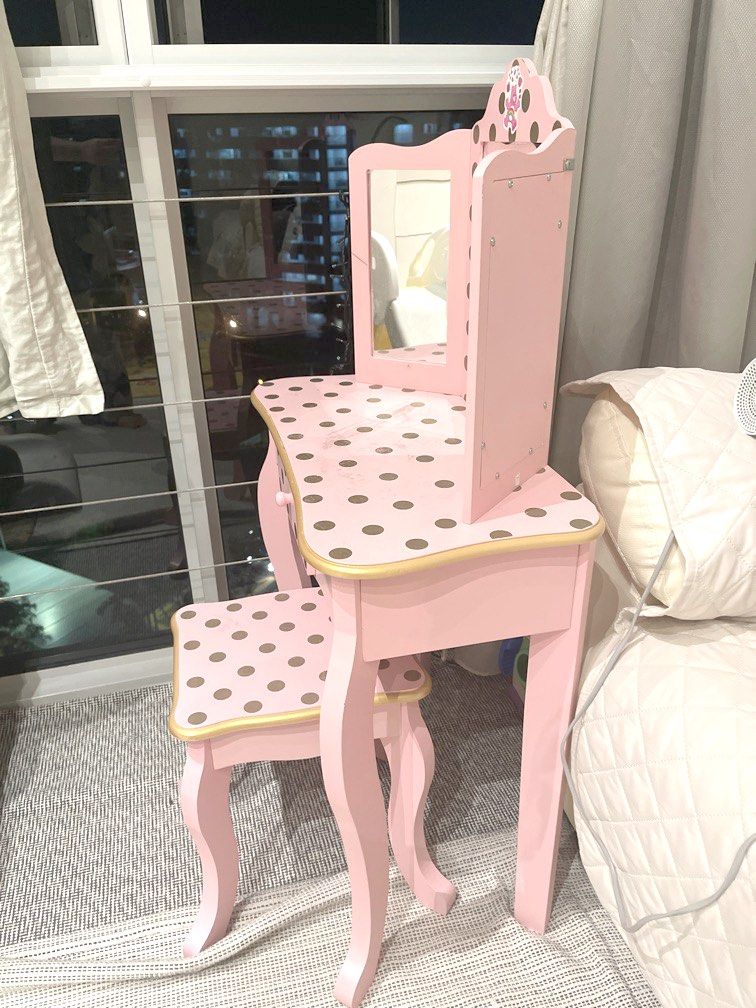 Gisele shop vanity table