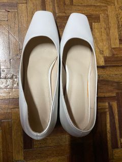 White close shoes