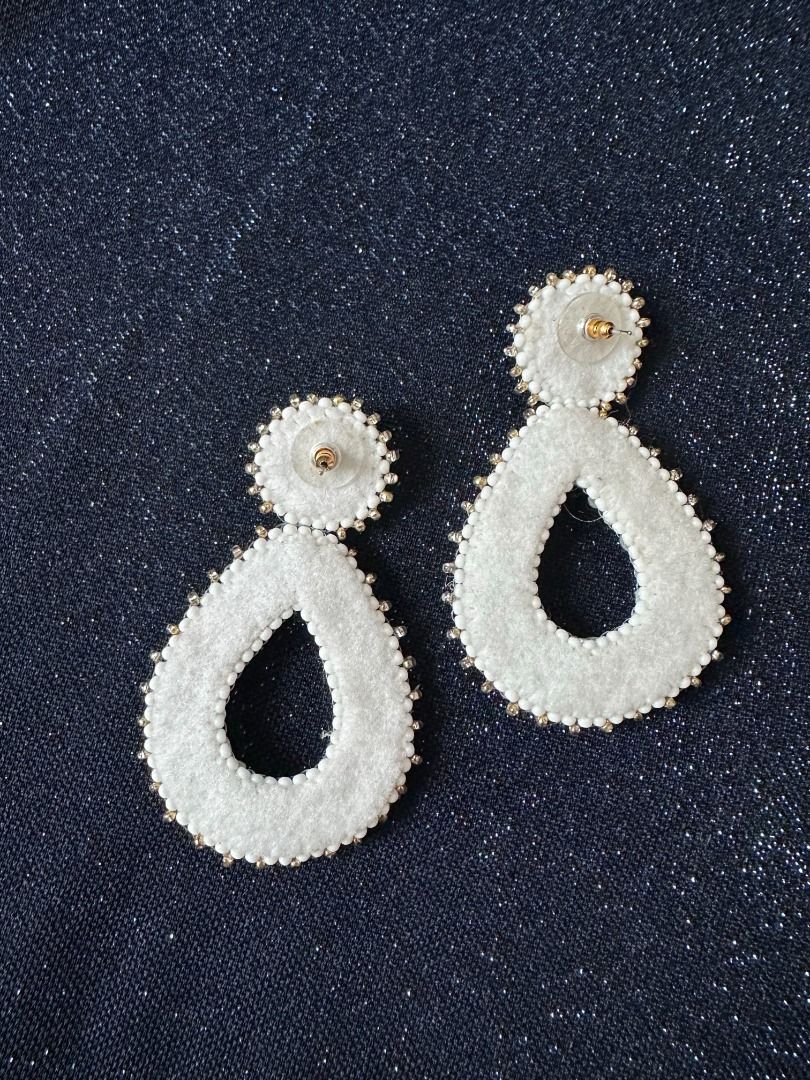 White statement earrings Women s Fashion Jewelry Organisers