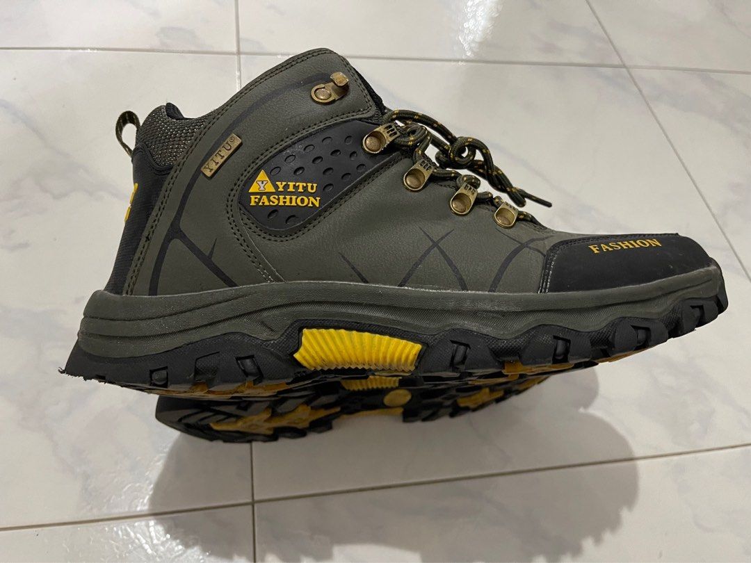 Warm hot sale hiking shoes